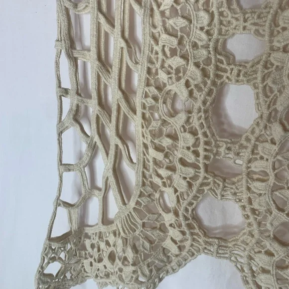 For Love And Lemons women’s coverup sizeXS crochet cold-shoulder - Picture 5 of 9